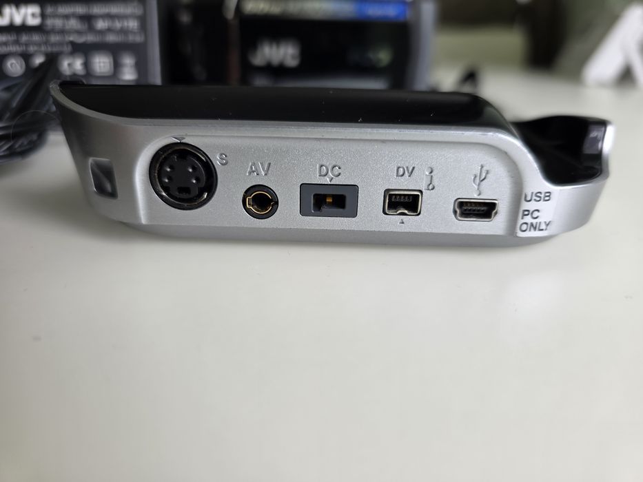 Цифрова відеокамера  JVC GZ MG465