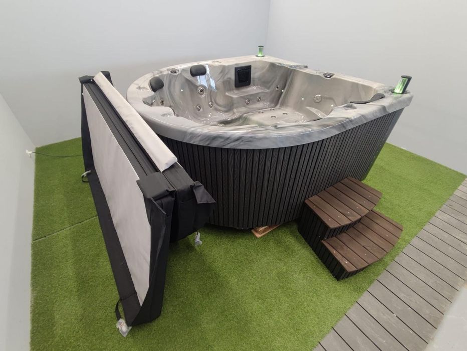 Balia jacuzzi najwyższa jakość spa akryl masaże
