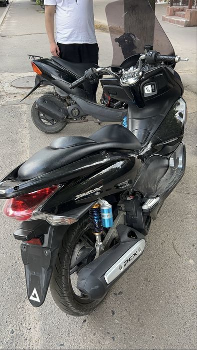 Продам Honda pcx 125