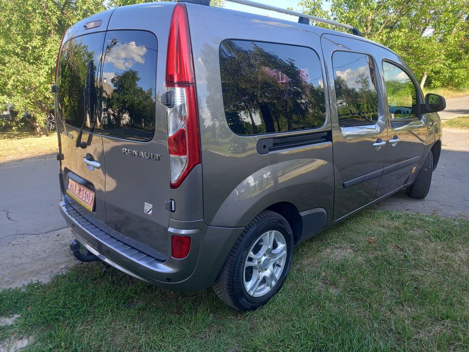 Продам Renault Kengo 2014 року макси база,7 мест