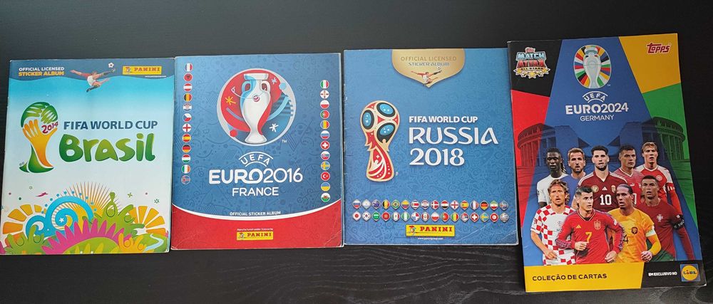 Vendo cadernetas completas e incompletas