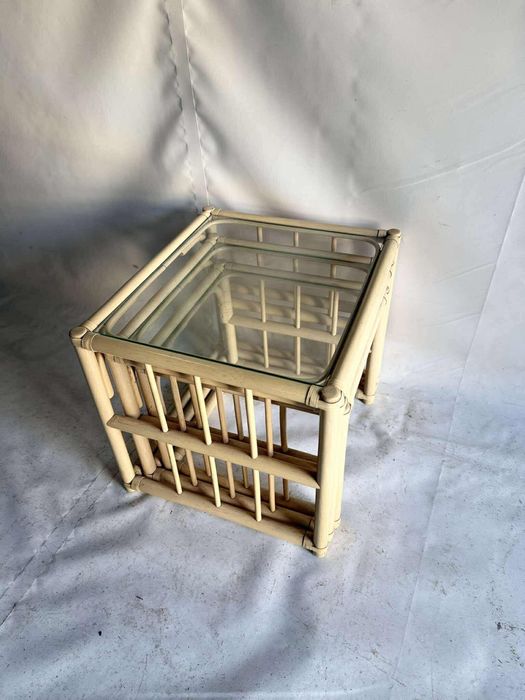 Komoda - stoliki bambusowe