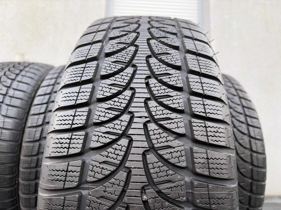 4szt zimowe 235/60R18 Bridgestone 7,8mm 2022r Poleasingowe Z9001 gwar