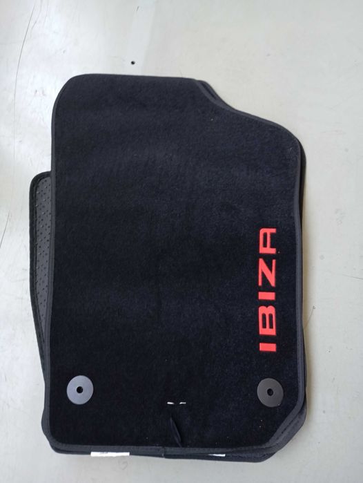 Tapetes originais Seat Ibiza