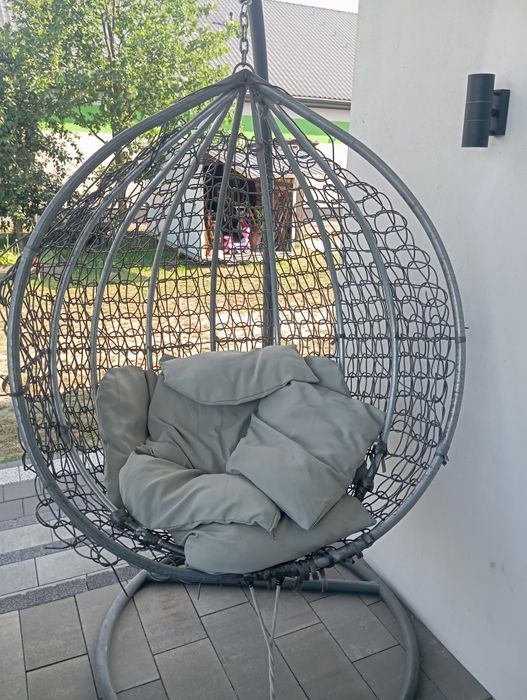 Kokon fotel bujany ogrodowy