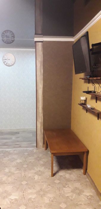 Сдаю  посуточно 2  квартиру люкс 2 этаж Дружбы Народов