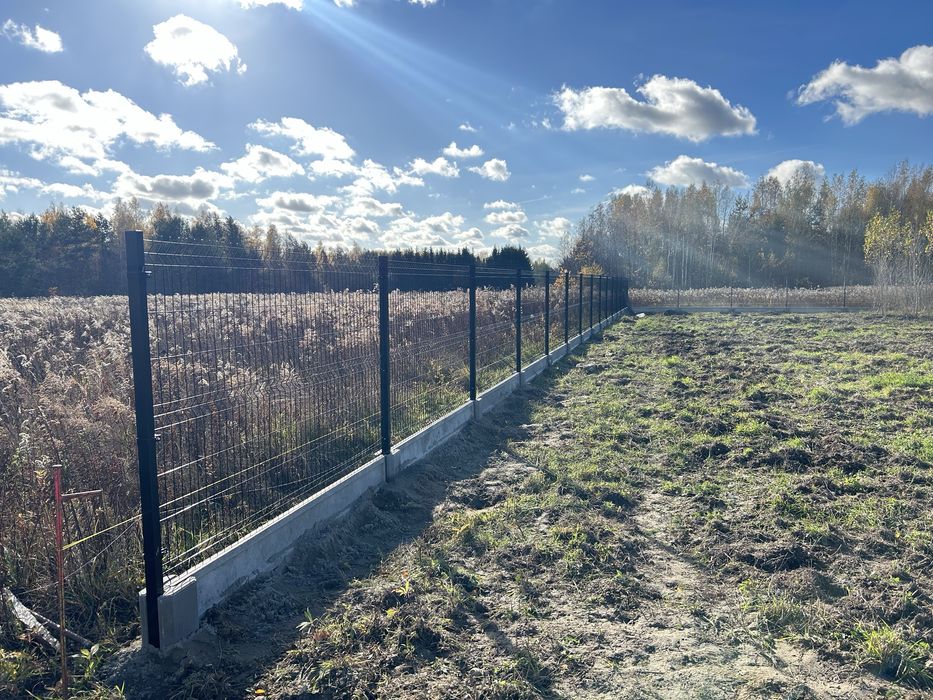 Montaż ogrodzeń panelowych oraz palisadowych