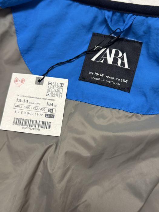 Кросівки Zara білі, куртка зара синя нова