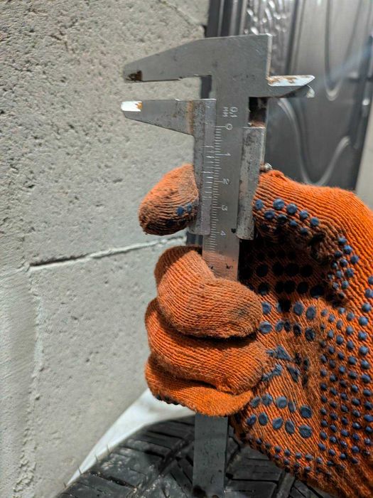 Шини для Jeep, Blackhawk 215/60/R17. Dunlop.