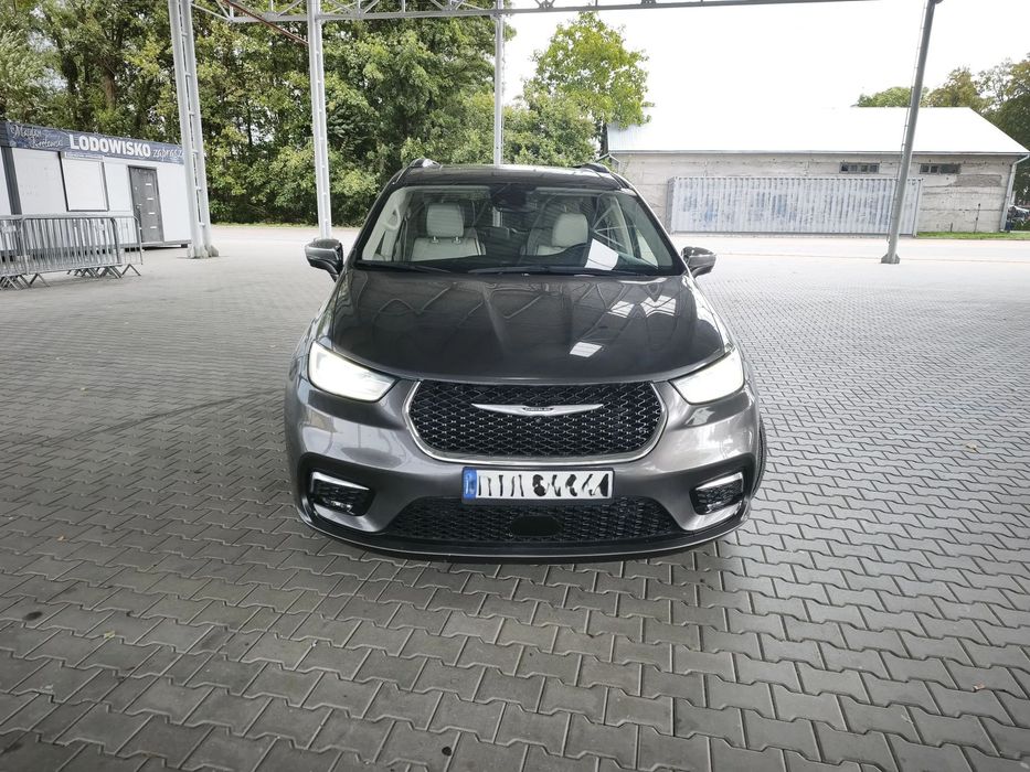 Chrysler Pacifica 3.6 V6 • 2021 • 151 000 km • LIMITED AWD • 4X4