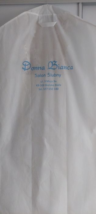 Suknia ślubna prosta