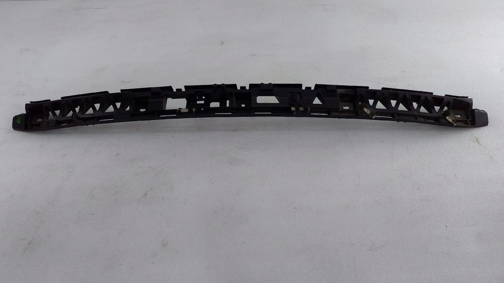 Guia de pára-choques trás central SEAT Leon (5F1)