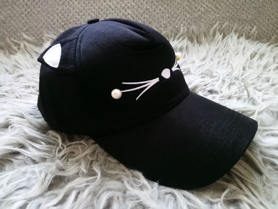 Czapka z daszkiem damska kotek