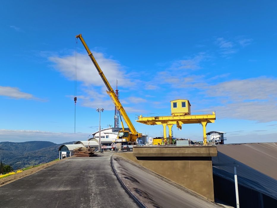 Usługi dźwigowe, dźwig Bielsko, żuraw samojezdny, wynajem dźwigu