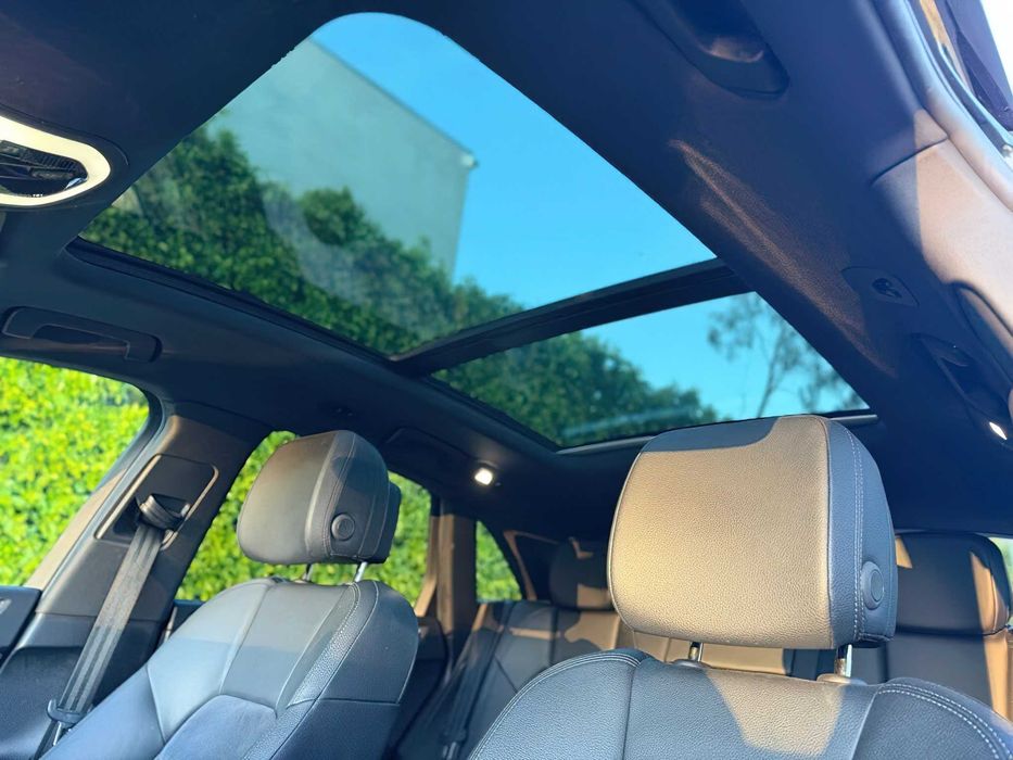 Porsche Macan      2017