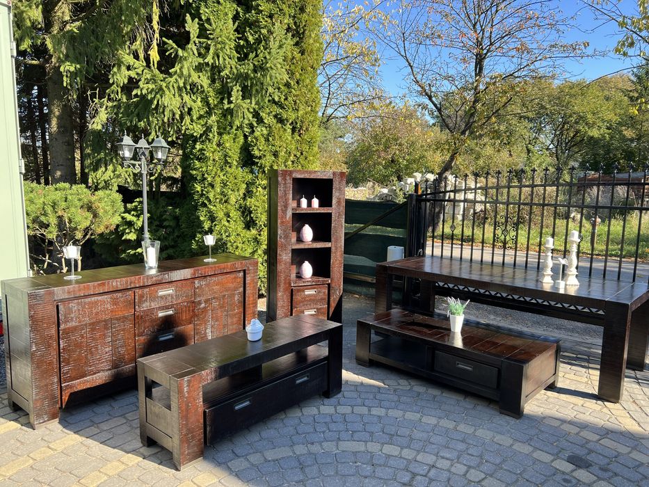 Zestaw mebli drewnianych – komoda + witryna + stół + ława + RTV-