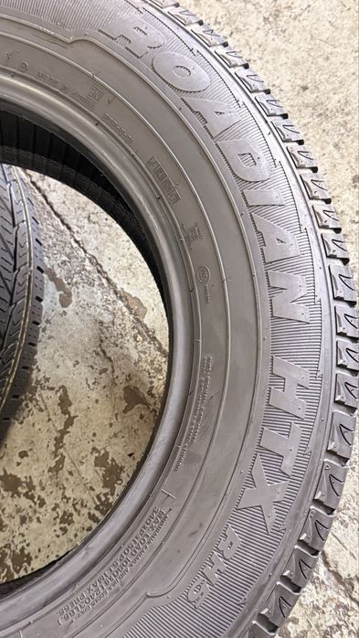 Pneus 235/70r17 XL Nexen Roadian HTX RH5 com 90% piso