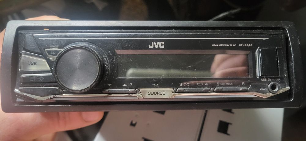Продам авто магнитолу jvc : kd-x141