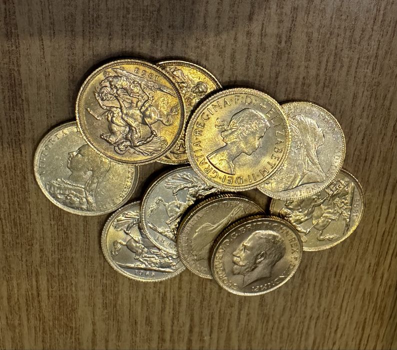 Moedas Libras em Ouro