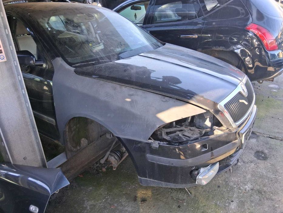 maska  przód Skoda Octavia II