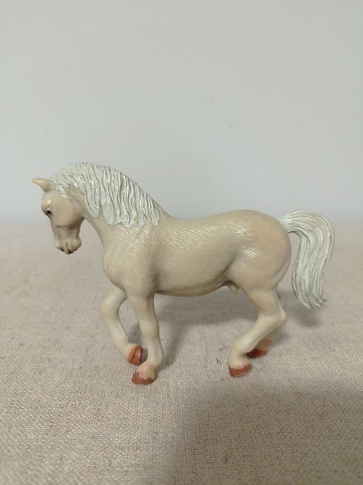 Фигурка Жеребца.