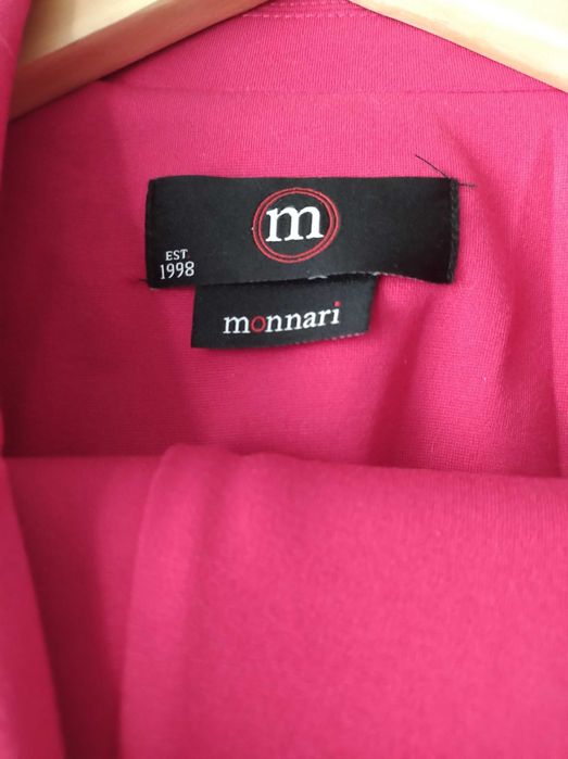 Marynarka i spodnie różowe Monnari