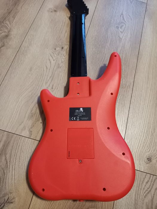 Gitara zabawkowa