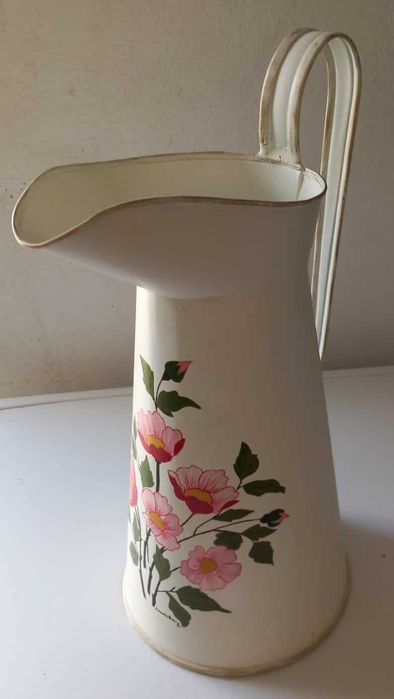 jarro/ leiteira /em latão