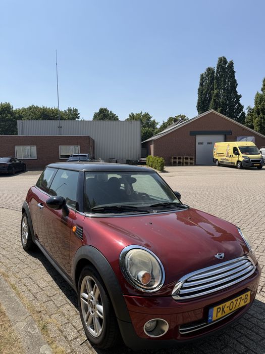 Mini Cooper 1.6 140 tys 2009