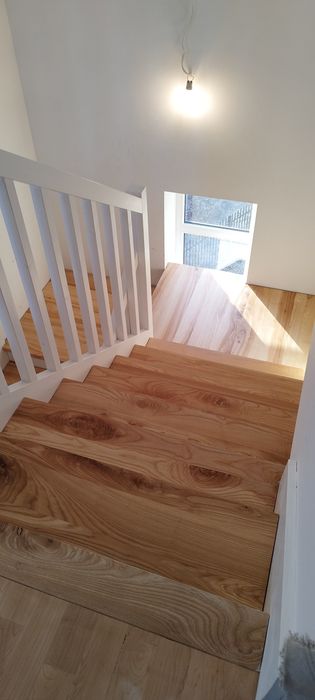 Schody drewniane lite drewno tanio i szybko