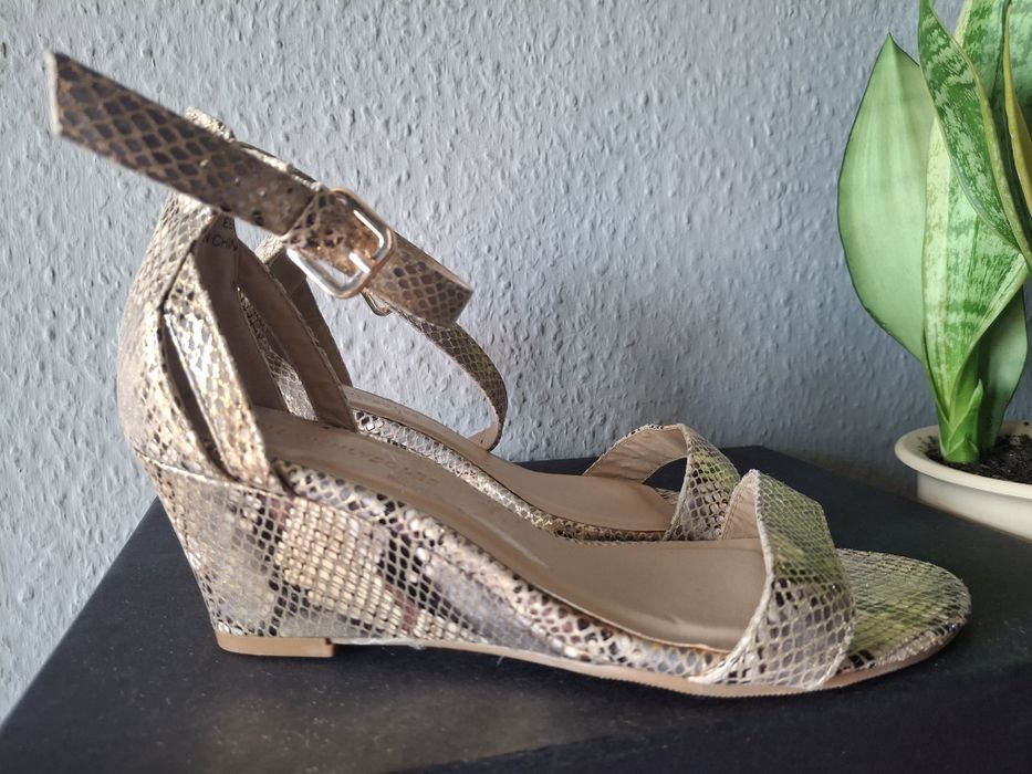 Heavenly Soles piękne sandałki damskie 39