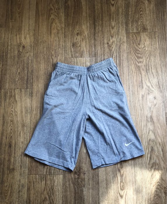 Базовые Шорты Nike