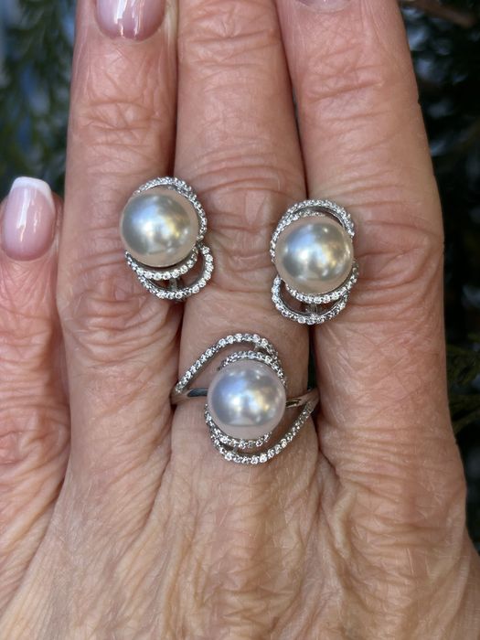 Новий срібний набір з перлинами, сережки + каблучка