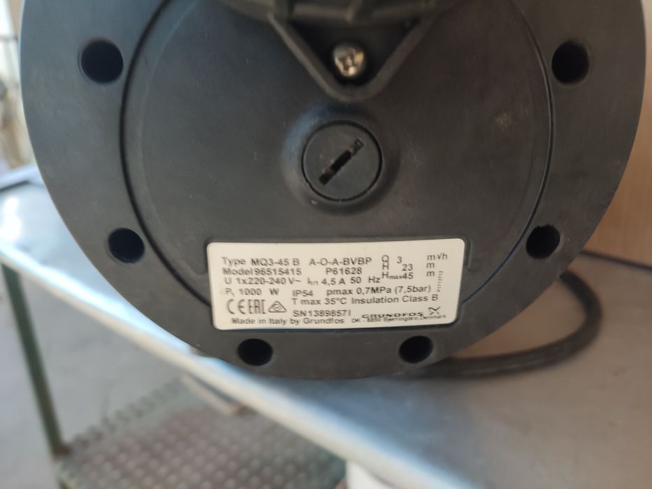 Продам Насос Grundfos mq3-45
