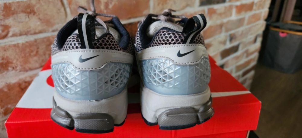 Nike Vomero 5 - nowe