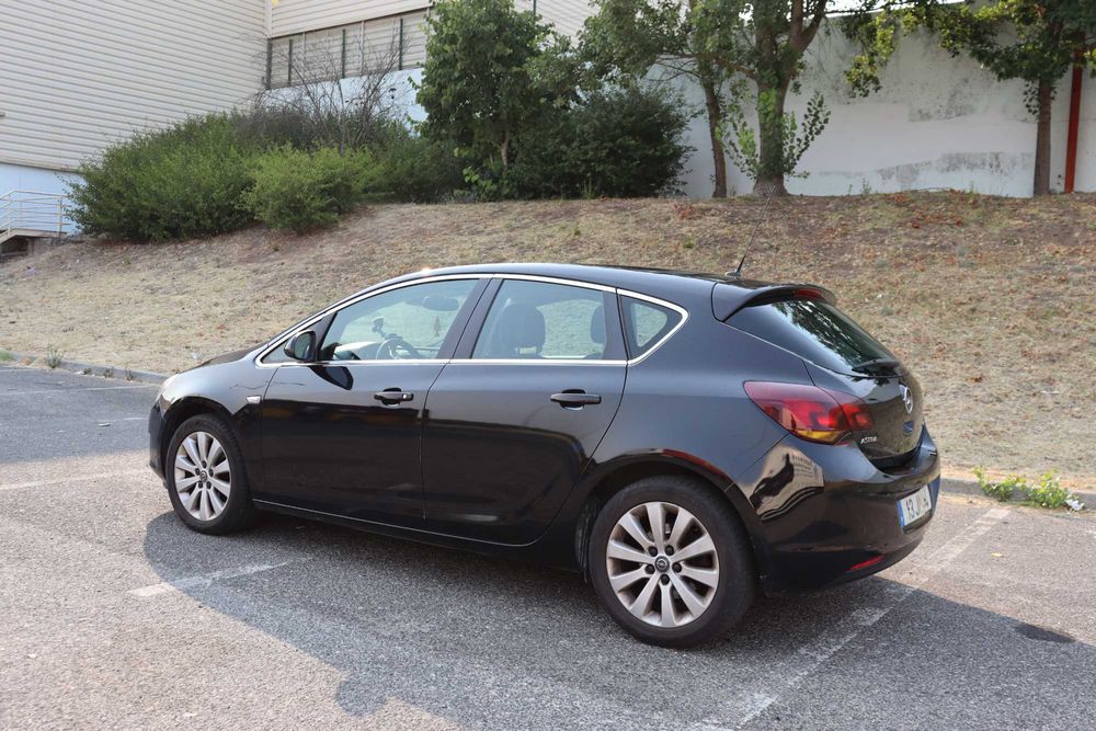 Opel Astra 1.7 Cdti Cosmo 125cv