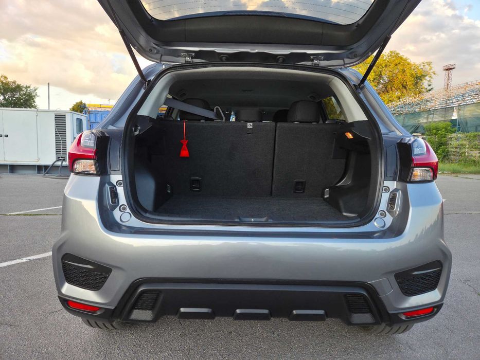 Mitsubishi Outlander Sport 2023 VIN JA4ARUAU1PU009757 фото оголошення 12 з 24
