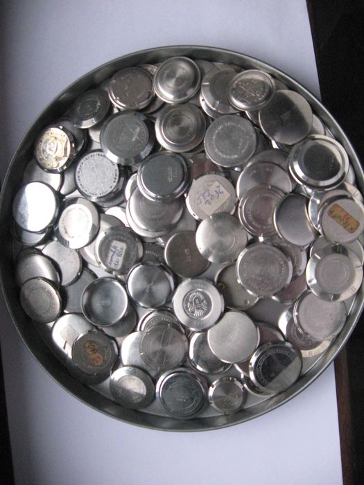 zegarmistrzowskie - stare dekle do zegarków 100 szt.