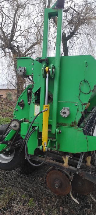 Велес Агро Ніка-6