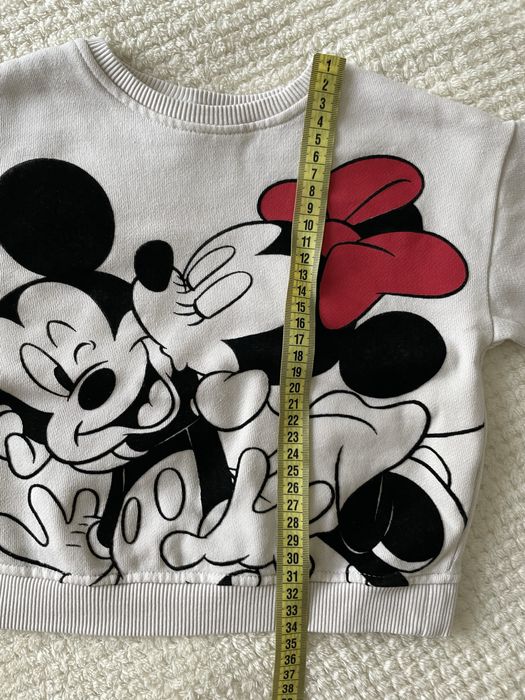 Джинсы, толстовка Zara