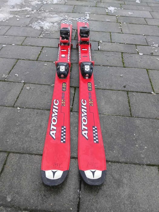 narty czerwone długość 118 cm