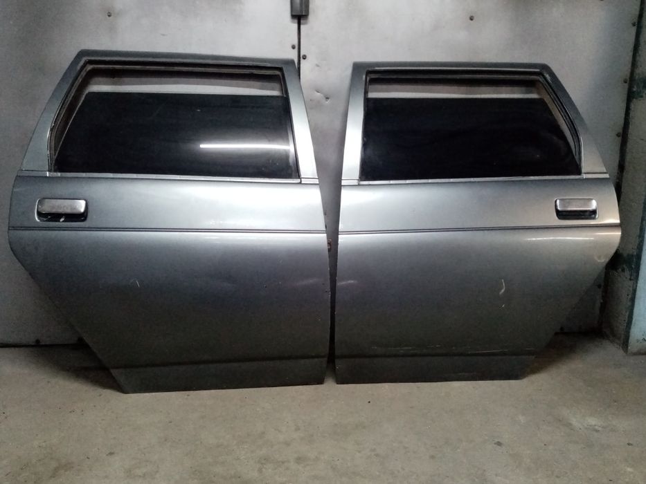 Ваз 2111  двери задні