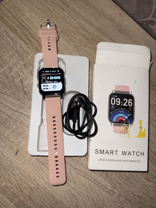Смарт годинник жіночий