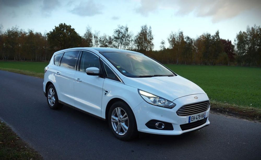 Ford S-Max