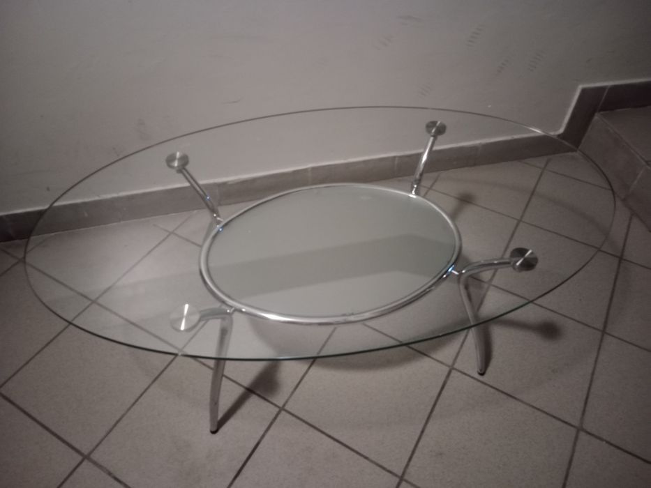 Stolik szklany owalny z półką