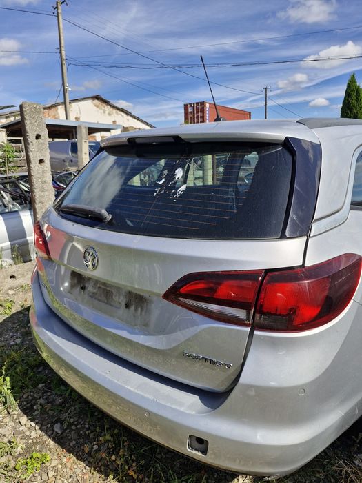 Кришка багажника ляда Opel Astra K 2016-2021 універсал Z176