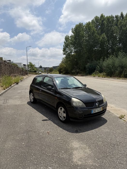 Renault Clio — fotografia 2