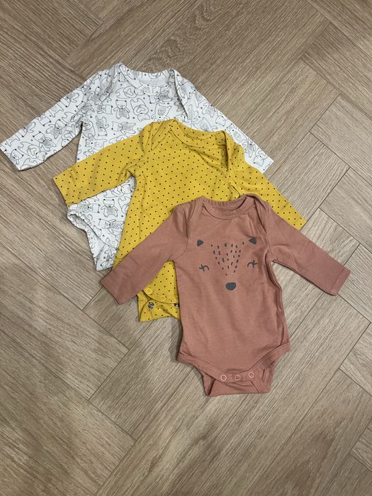 Zestaw trzech body r.53 Tape a l’oeil