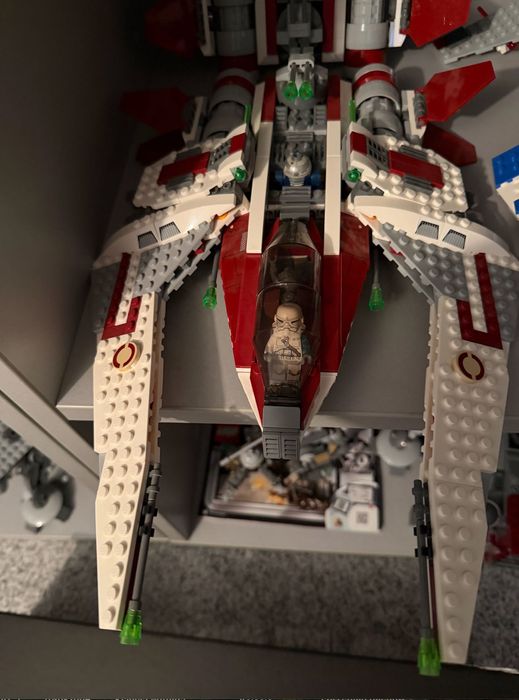Lego Star Wars 75051 Myśliwiec Jedi Scout