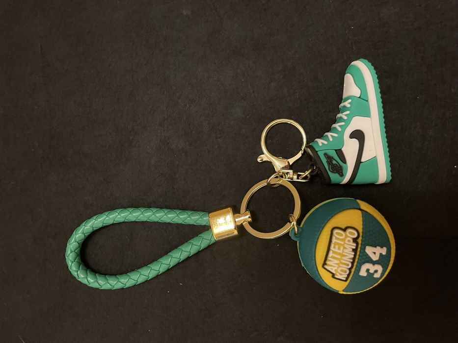 Brelok Bialo Zielony